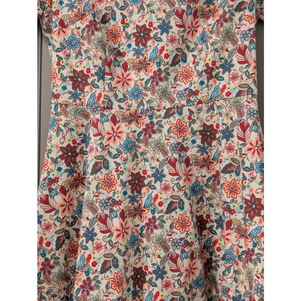 Women's LUSIO Floral Mini Dress M White Multi - Picture 2 of 9